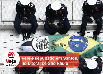 Mais de 230 mil fãs se despedem do Rei Pelé em Santos, SP