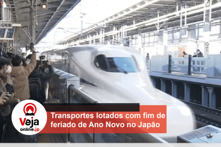 Volta para casa após feriado de Ano Novo, deixa transportes lotados no Japão