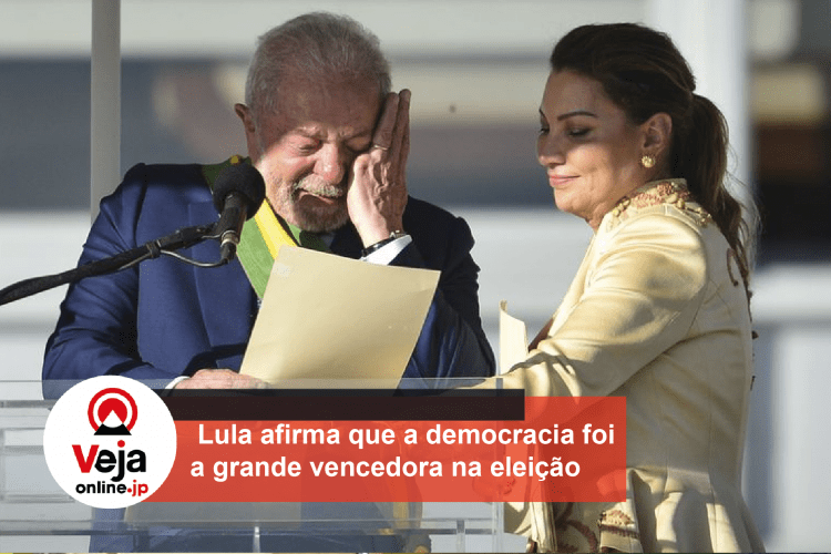 Lula é empossado presidente do Brasil