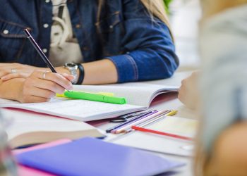 Governo do Japão oferece bolsa de estudo de R$ 5,5 mil para educadores da região Norte