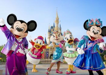 Empresas do Japão retiram exigência de máscara após governo flexibilizar regras contra Covid-19