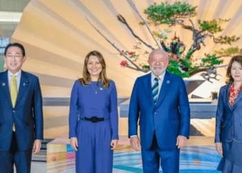 Japão avalia acabar com exigência de visto para turistas brasileiros