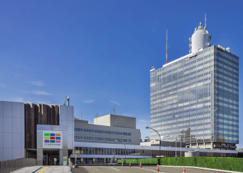 Brasileiro invade torre de transmissão de rádio da NHK para fazer uma self e acaba preso em Hamamatsu