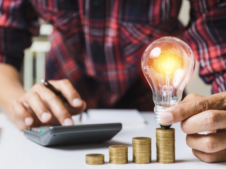 Conta de luz vai subir até 40% em junho no Japão