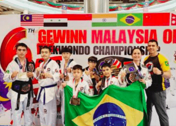 Academia Rocha de Taekwondo conquista 18 medalhas em campeonato na Malásia