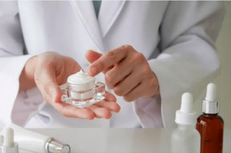 Empresas japonesas criam cosméticos para uso no espaço