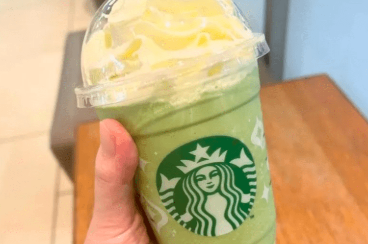 Starbucks do Japão lança Frappuccino de matcha com queijo em edição limitada