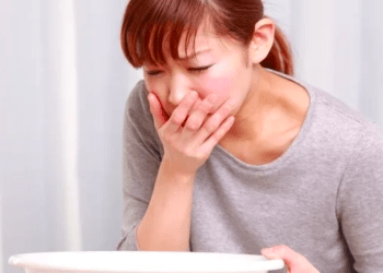 Duas pessoas morrem vítimas de intoxicação alimentar em enfermaria