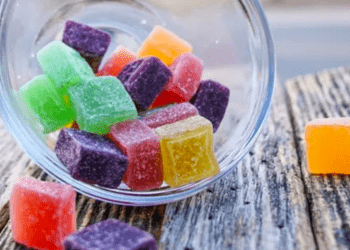 Lojas de doces suspeitas de vender gomas de cannabis são investigadas