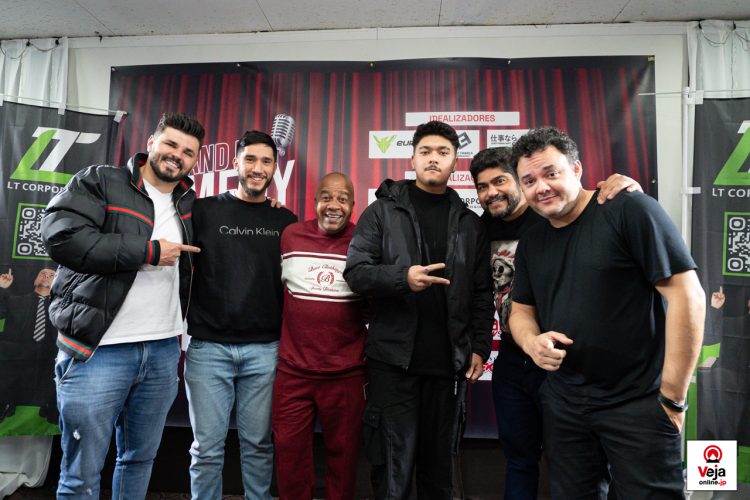 Show de Stand-Up em Komaki agita o inicio do feriado no Japão