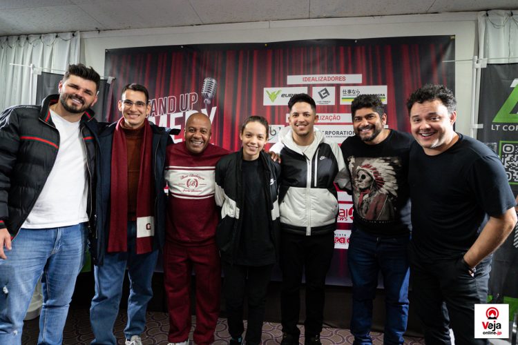 Show de Stand-Up em Komaki agita o inicio do feriado no Japão