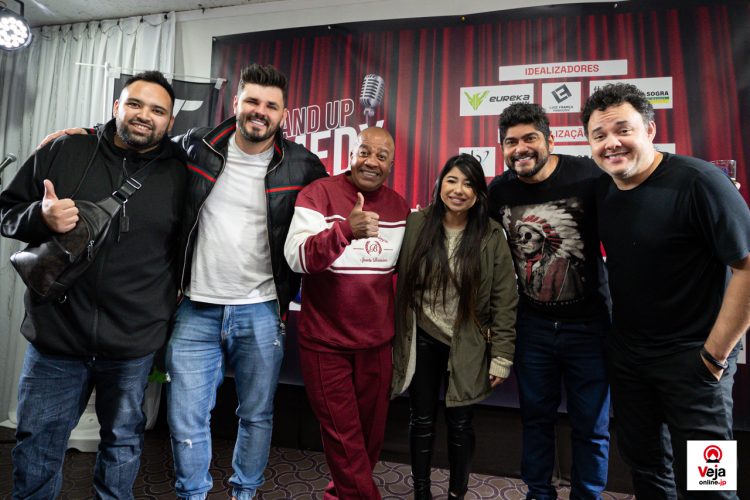 Show de Stand-Up em Komaki agita o inicio do feriado no Japão