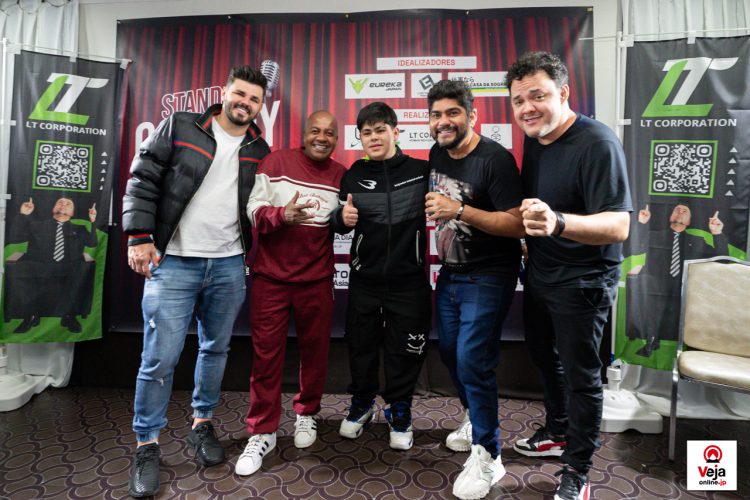 Show de Stand-Up em Komaki agita o inicio do feriado no Japão