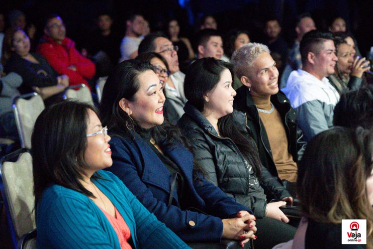 Show de Stand-Up em Komaki agita o inicio do feriado no Japão