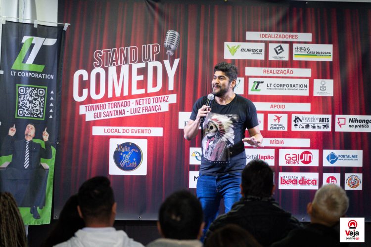 Show de Stand-Up em Komaki agita o inicio do feriado no Japão