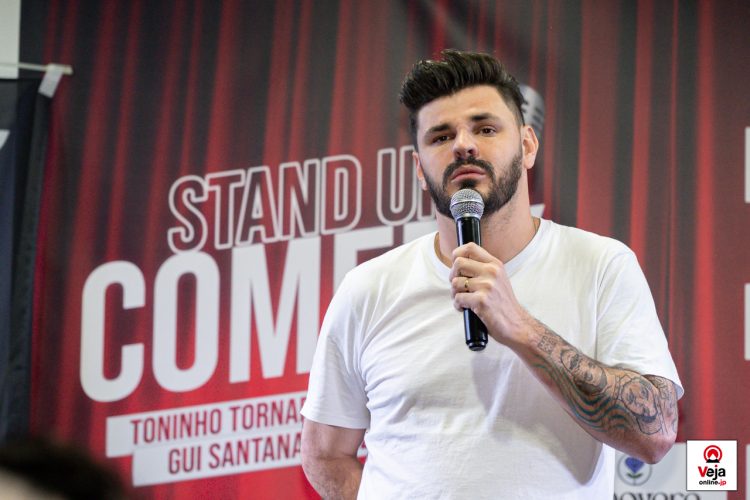 Show de Stand-Up em Komaki agita o inicio do feriado no Japão