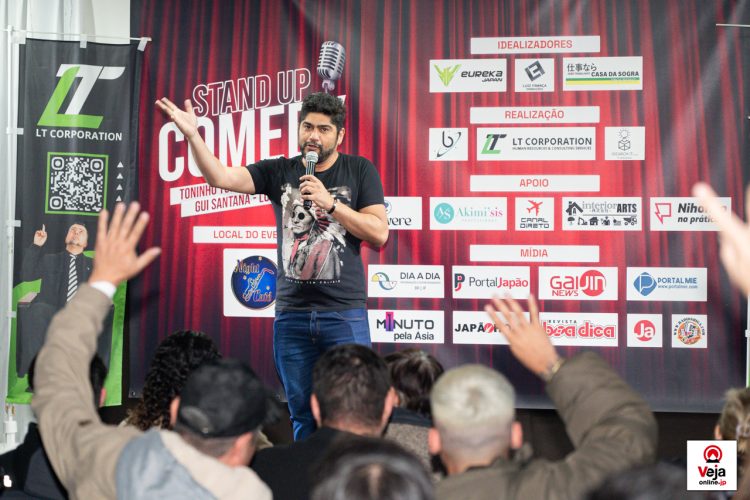 Show de Stand-Up em Komaki agita o inicio do feriado no Japão