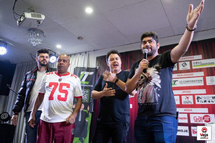 Show de Stand-Up em Komaki agita o inicio do feriado no Japão
