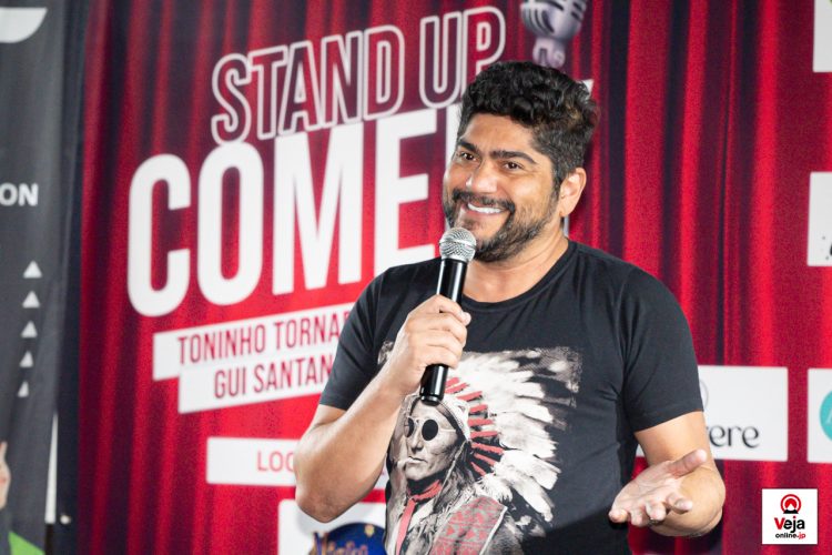 Show de Stand-Up em Komaki agita o inicio do feriado no Japão