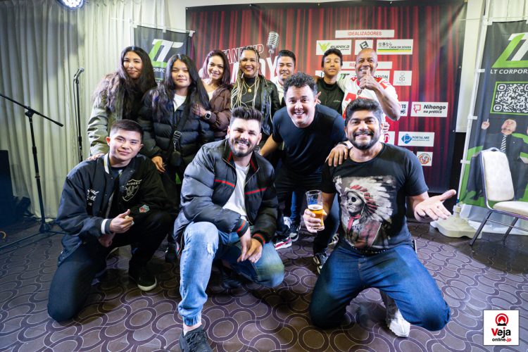 Show de Stand-Up em Komaki agita o inicio do feriado no Japão