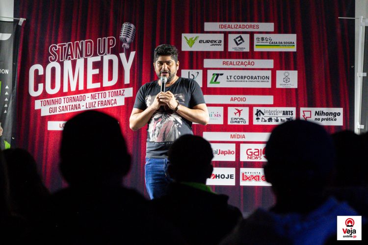 Show de Stand-Up em Komaki agita o inicio do feriado no Japão