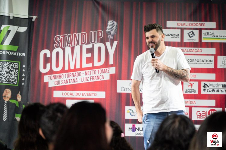 Show de Stand-Up em Komaki agita o inicio do feriado no Japão