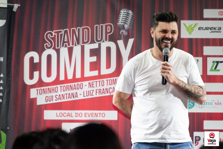 Show de Stand-Up em Komaki agita o inicio do feriado no Japão