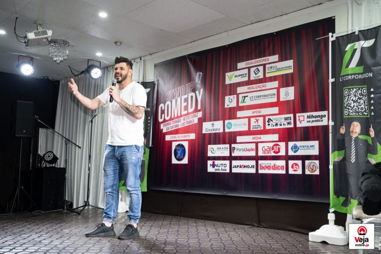 Show de Stand-Up em Komaki agita o inicio do feriado no Japão