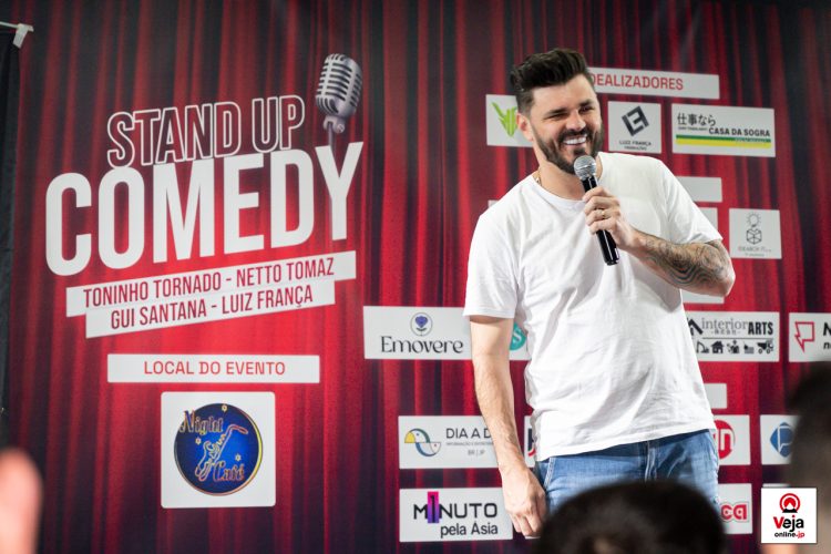 Show de Stand-Up em Komaki agita o inicio do feriado no Japão