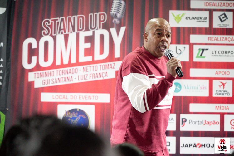 Show de Stand-Up em Komaki agita o inicio do feriado no Japão