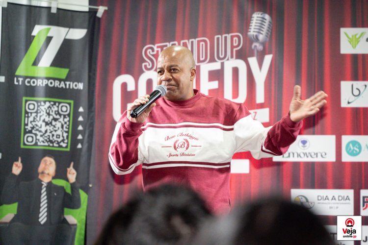 Show de Stand-Up em Komaki agita o inicio do feriado no Japão