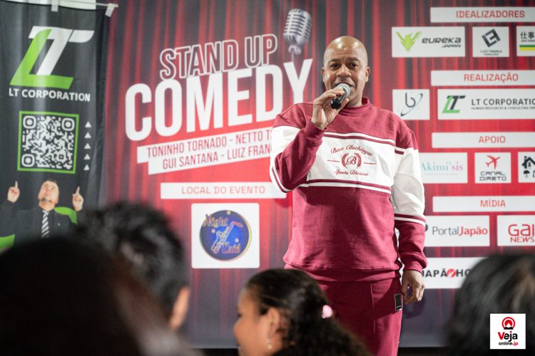 Show de Stand-Up em Komaki agita o inicio do feriado no Japão