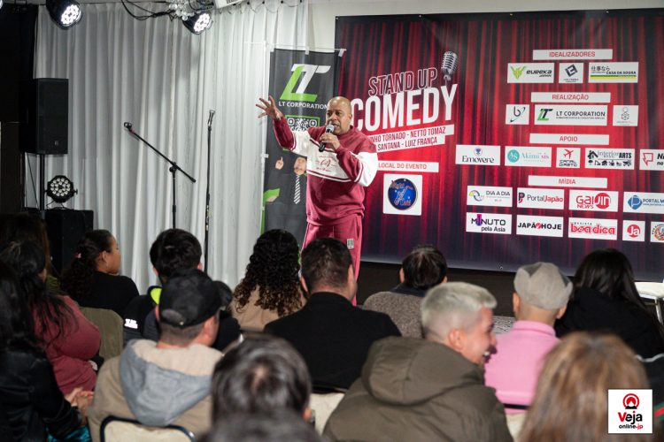 Show de Stand-Up em Komaki agita o inicio do feriado no Japão