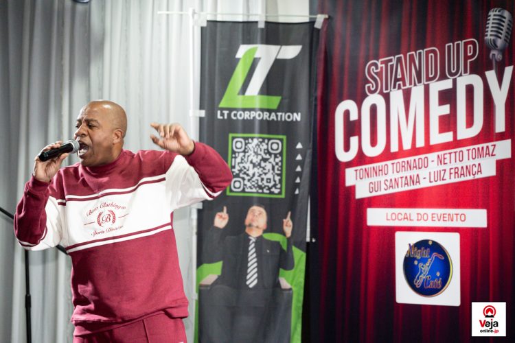 Show de Stand-Up em Komaki agita o inicio do feriado no Japão