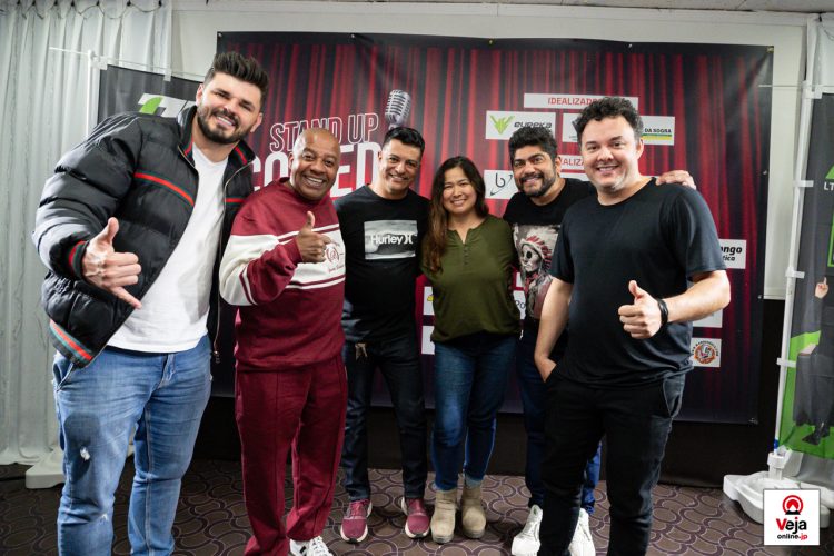 Show de Stand-Up em Komaki agita o inicio do feriado no Japão