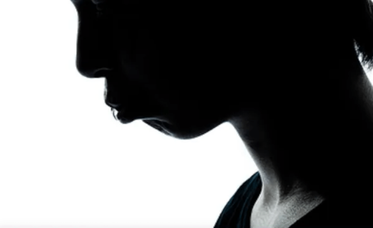 Adolescente é acusado de atear fogo em loja de shopping em Kanagawa