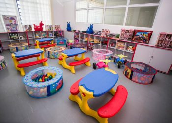 Creche de Kumagaya é investigada por maus-tratos a crianças