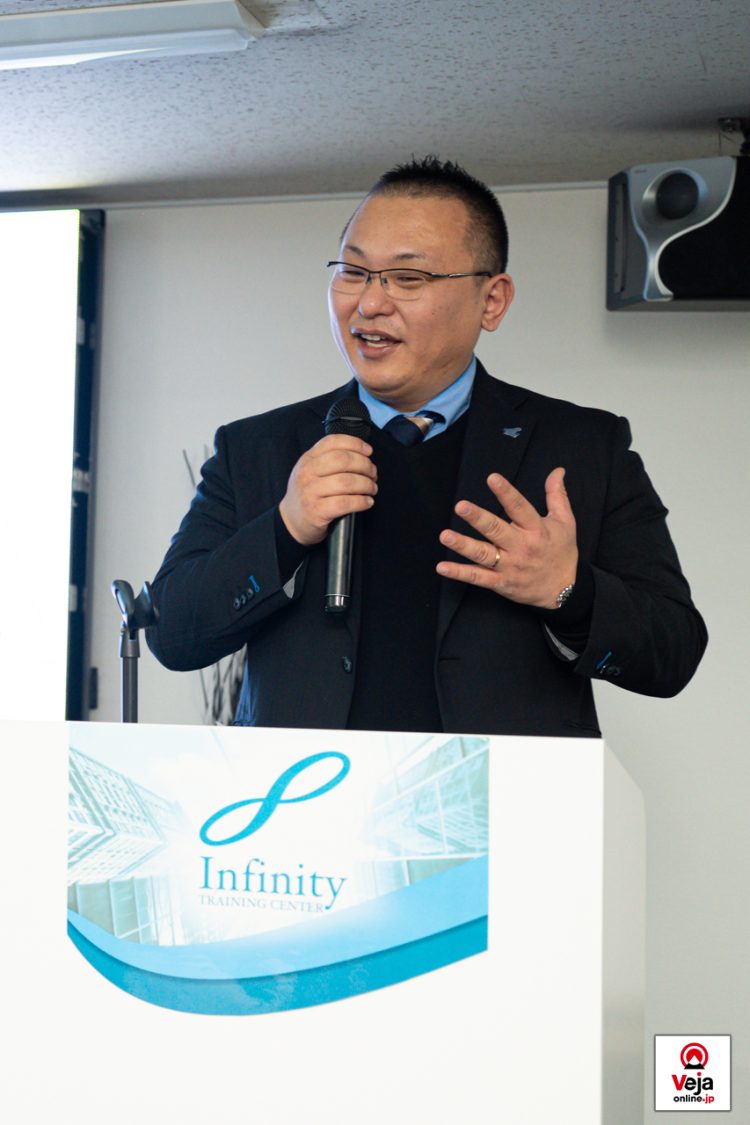 Evento promove a importância e uso apropriado do número de chamada de emergência da polícia japonesa “Dia do 110”