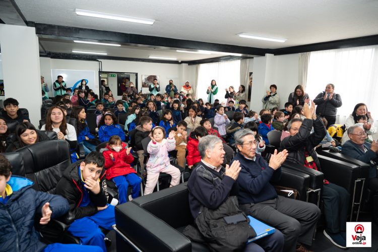 Evento promove a importância e uso apropriado do número de chamada de emergência da polícia japonesa “Dia do 110”