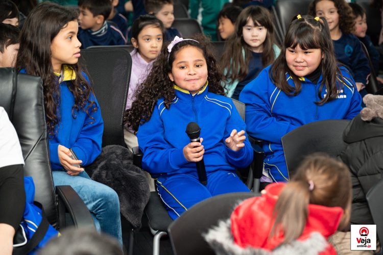 Evento promove a importância e uso apropriado do número de chamada de emergência da polícia japonesa “Dia do 110”