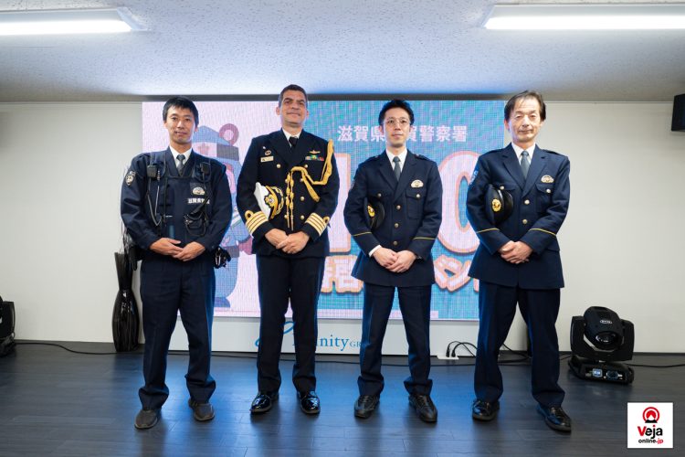 Evento promove a importância e uso apropriado do número de chamada de emergência da polícia japonesa “Dia do 110”