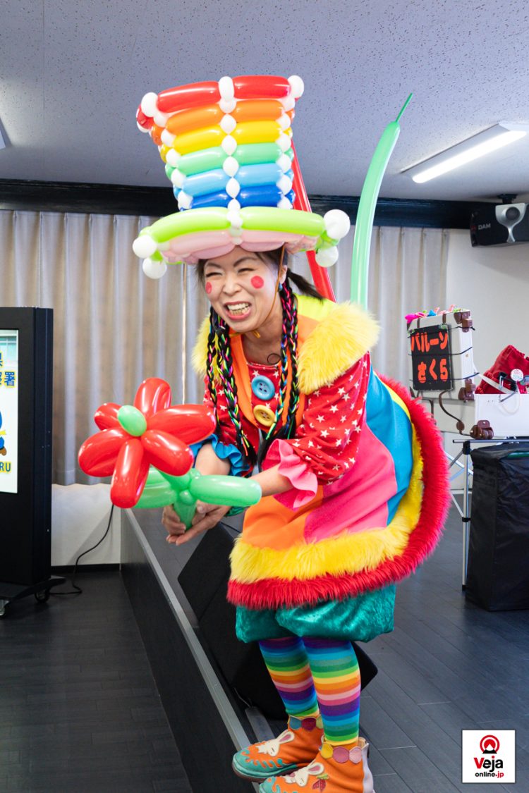 Evento promove a importância e uso apropriado do número de chamada de emergência da polícia japonesa “Dia do 110”