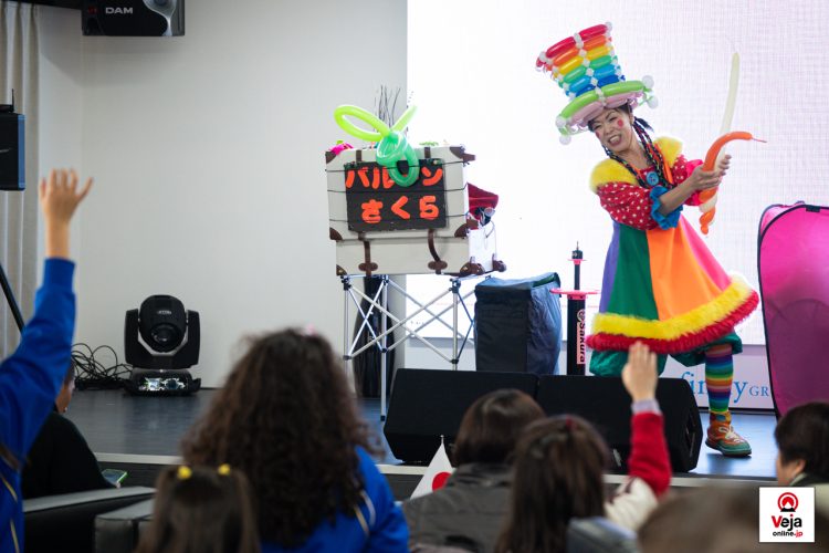 Evento promove a importância e uso apropriado do número de chamada de emergência da polícia japonesa “Dia do 110”