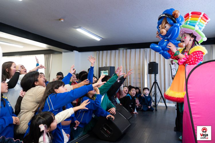 Evento promove a importância e uso apropriado do número de chamada de emergência da polícia japonesa “Dia do 110”