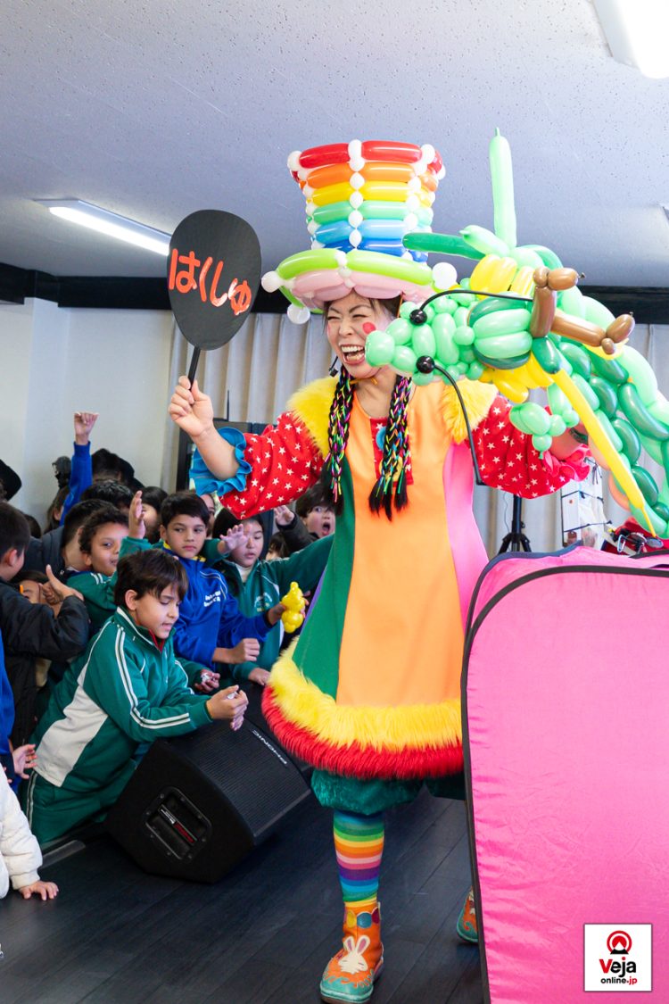 Evento promove a importância e uso apropriado do número de chamada de emergência da polícia japonesa “Dia do 110”