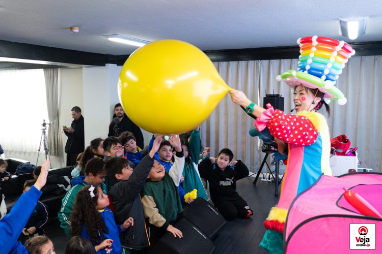 Evento promove a importância e uso apropriado do número de chamada de emergência da polícia japonesa “Dia do 110”