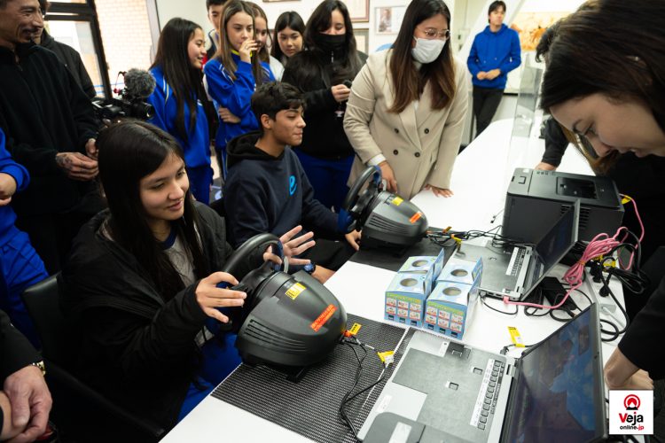 Evento promove a importância e uso apropriado do número de chamada de emergência da polícia japonesa “Dia do 110”