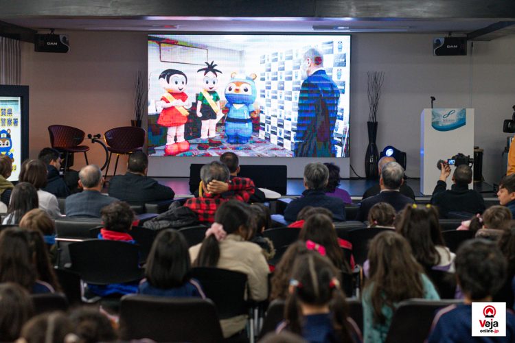 Evento promove a importância e uso apropriado do número de chamada de emergência da polícia japonesa “Dia do 110”