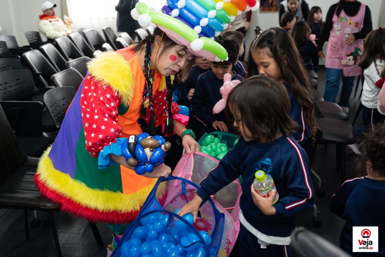 Evento promove a importância e uso apropriado do número de chamada de emergência da polícia japonesa “Dia do 110”