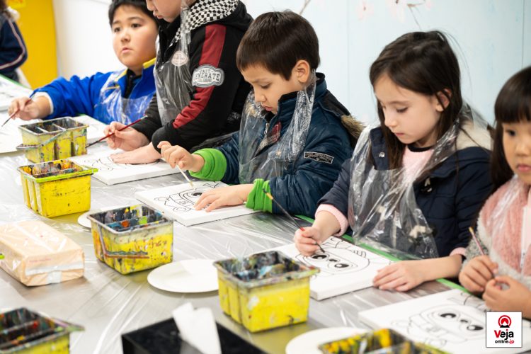 Evento promove a importância e uso apropriado do número de chamada de emergência da polícia japonesa “Dia do 110”